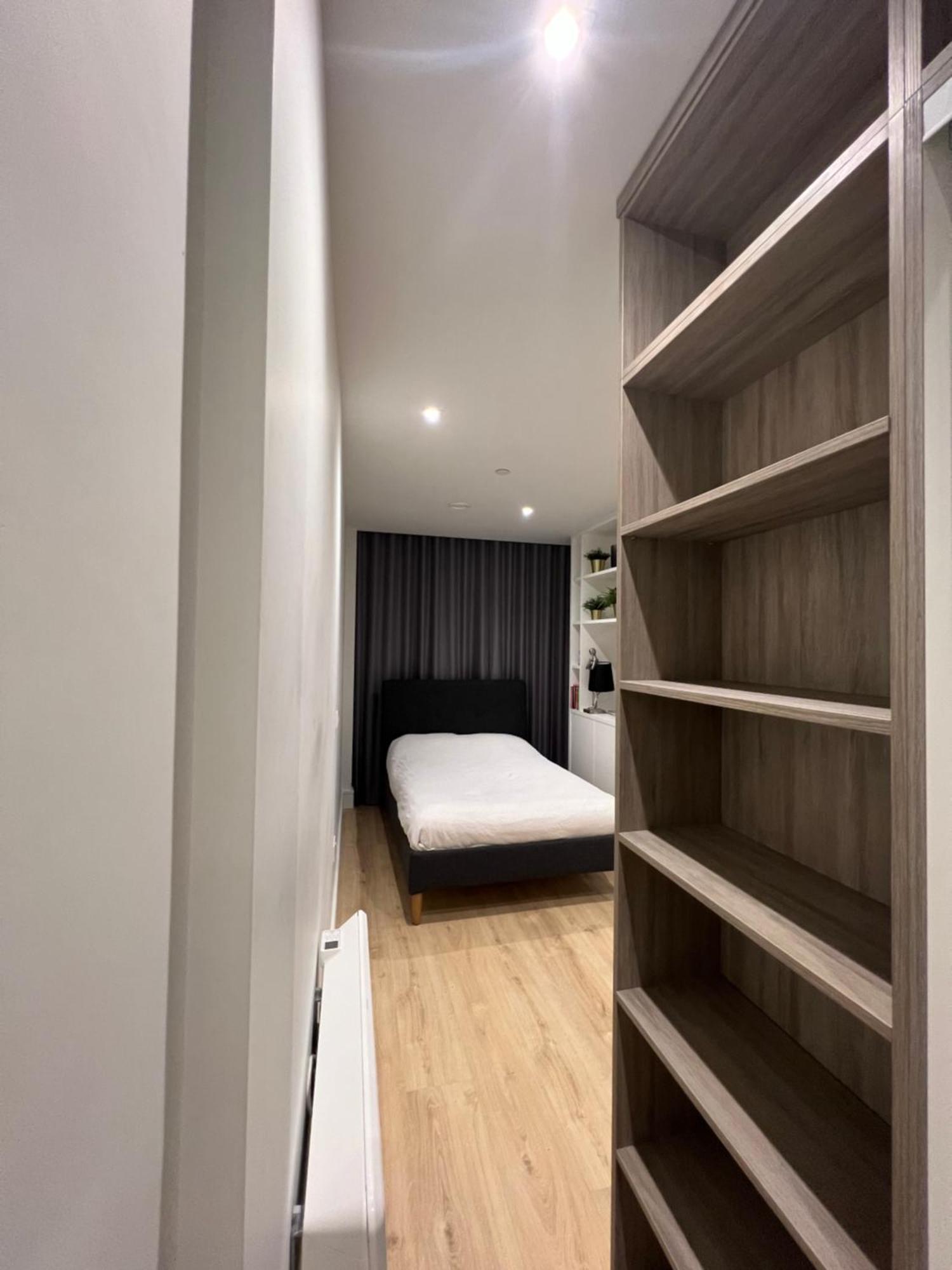 London Heathrow Airport Apartment Voyager House Terminal 12345 - Ev Electric And Parking Available Hillingdon Exterior photo